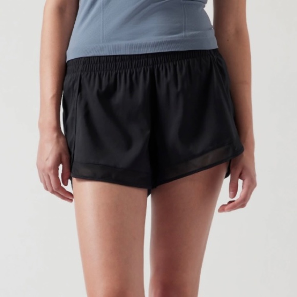 EUC Athleta Black Mesh Racer Run Short 4” Inseam Size Small